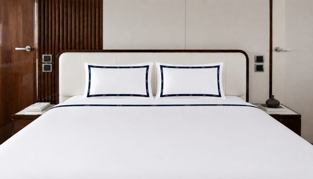 Côte Ouest boat bed linen, front view